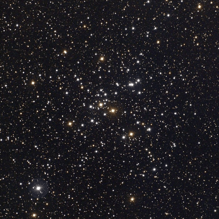 Cúmulo abierto Messier M41, La Pequeña Colmena, parte del calendario astronómico de enero 2025